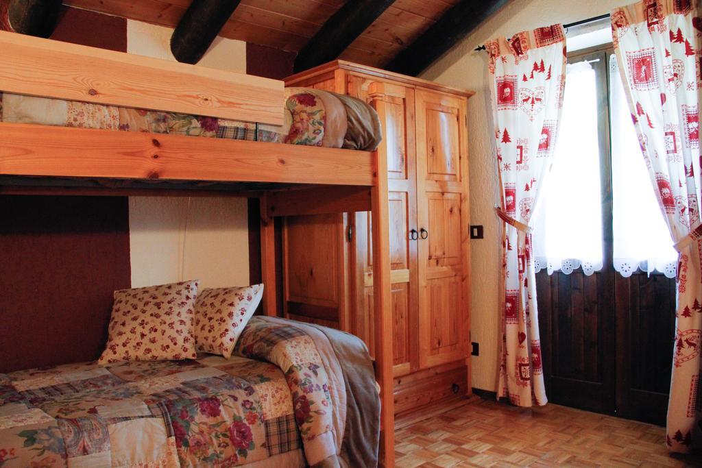 Aparthotel Casa Chamonin à Gressan Extérieur photo