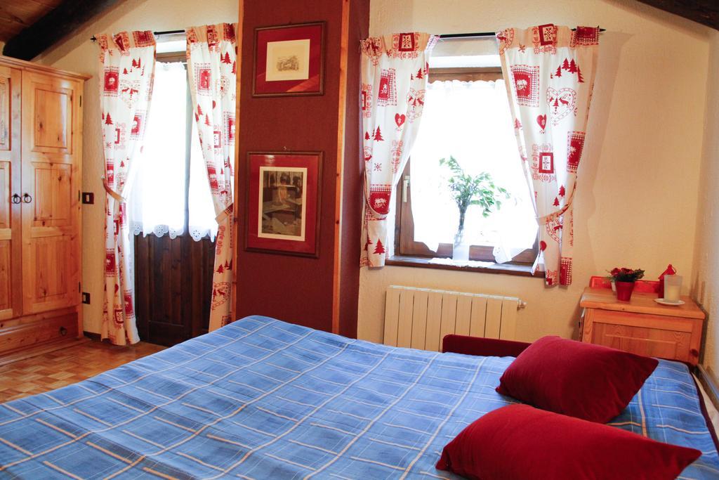 Aparthotel Casa Chamonin à Gressan Extérieur photo